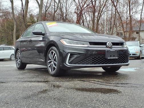 2025 Volkswagen Jetta 1.5T SE