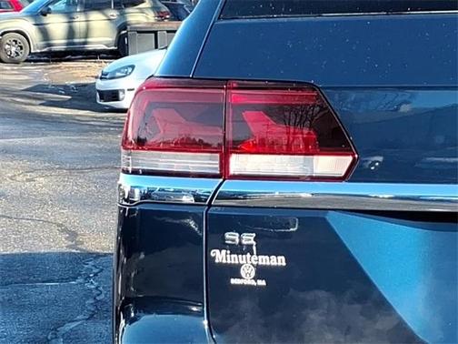 2023 Volkswagen Atlas 2.0T SE