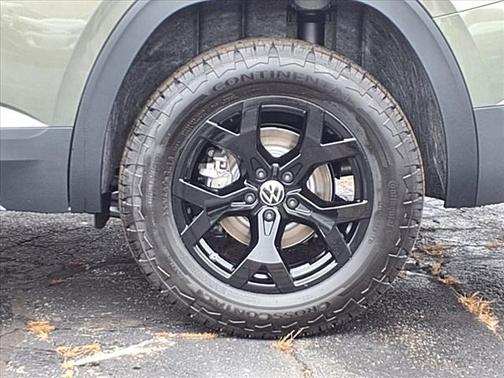 2025 Volkswagen Atlas 2.0T Peak Edition