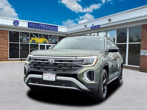 2025 Volkswagen Atlas 2.0T Peak Edition