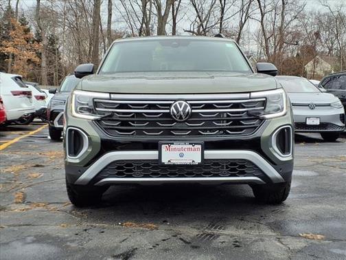 2025 Volkswagen Atlas 2.0T Peak Edition