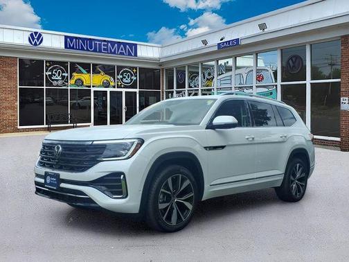 Opal White Pearl Effect 2025 Volkswagen Atlas 2.0T SEL Premium R-Line