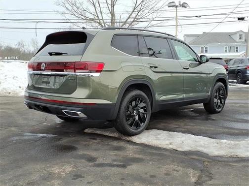 2026 Volkswagen Atlas 2.0T SE W/TECHNOLOGY