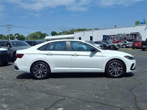 2025 Volkswagen Jetta 1.5T Sport