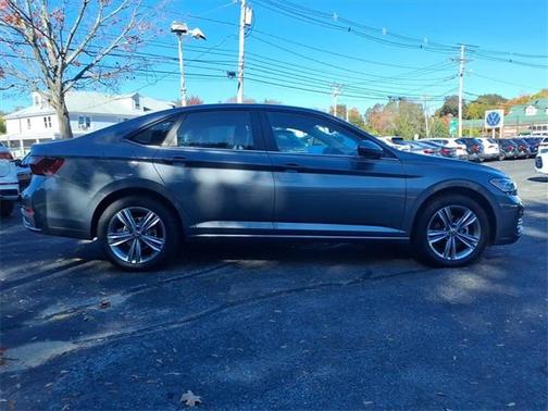 2023 Volkswagen Jetta 1.5T SE