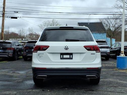 Pure White 2021 Volkswagen Tiguan 2.0T SE