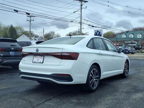 Pure White 2026 Volkswagen Jetta 1.5T Sport