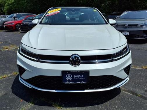 2025 Volkswagen Jetta 1.5T SE