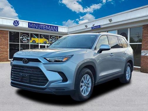 Silver 2024 Toyota Grand Highlander XLE