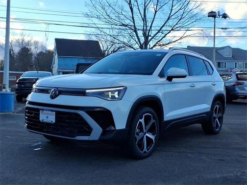 2026 Volkswagen Taos 1.5T SEL