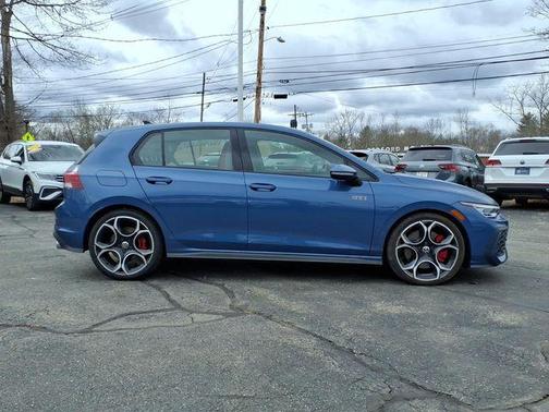 2025 Volkswagen Golf GTI 2.0T Autobahn