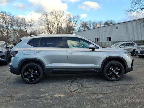 2026 Volkswagen Taos 1.5T SEL