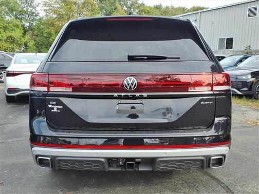 2026 Volkswagen Atlas 2.0T Peak Edition
