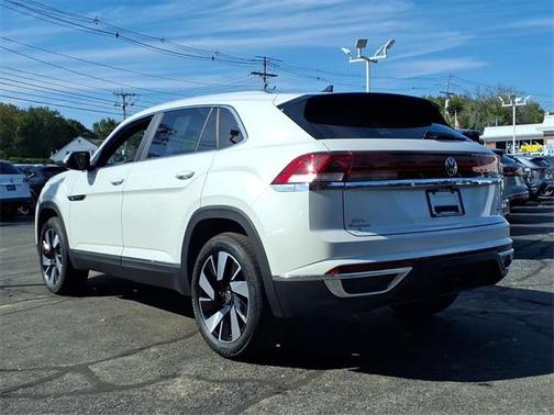2025 Volkswagen Atlas Cross Sport 2.0T SEL