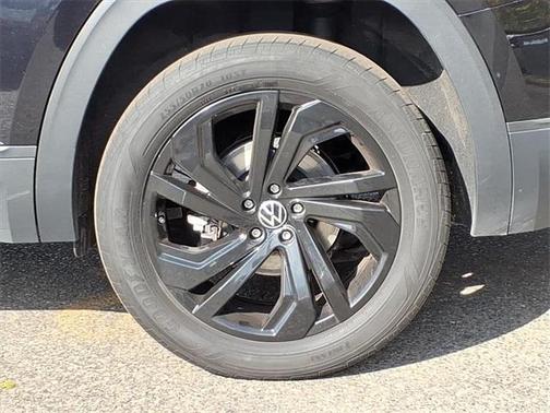 2023 Volkswagen Atlas 3.6L SE w/Technology