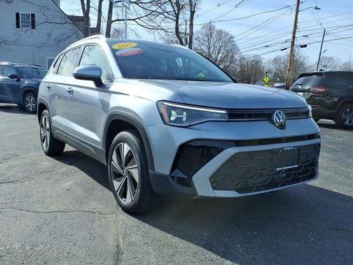 2025 Volkswagen Taos 1.5T SE