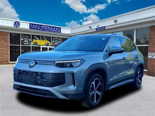 2025 Volkswagen Tiguan 2.0T SE