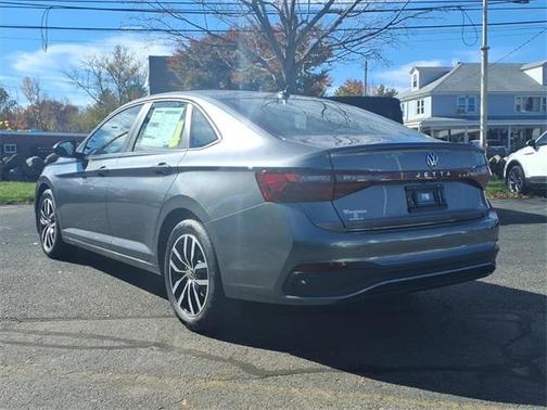 2025 Volkswagen Jetta 1.5T SE