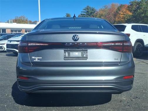 2025 Volkswagen Jetta 1.5T SE