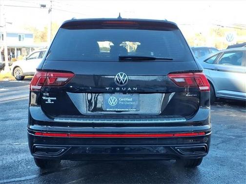 2022 Volkswagen Tiguan 2.0T SE R-Line Black