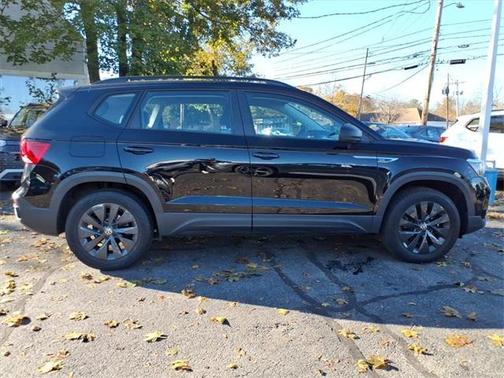 2022 Volkswagen Taos 1.5T S