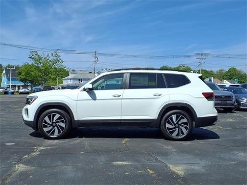 2025 Volkswagen Atlas 2.0T SE