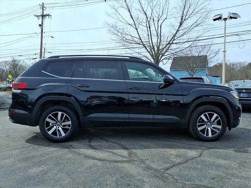 2023 Volkswagen Atlas 2.0T SE