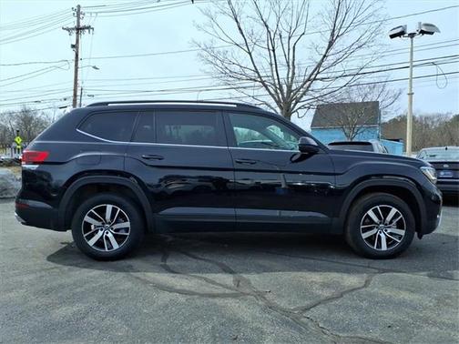 2023 Volkswagen Atlas 2.0T SE