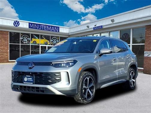 2025 Volkswagen Tiguan 2.0T SE