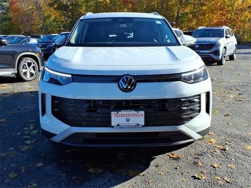 2025 Volkswagen Tiguan 2.0T SE