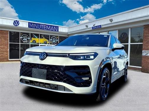 2026 Volkswagen Tiguan 2.0T SEL R-Line