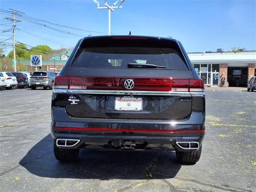 2025 Volkswagen Atlas 2.0T SEL Premium R-Line