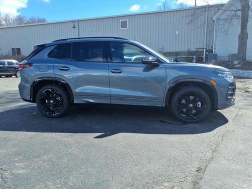 Platinum Gray Metallic 2026 Volkswagen Tiguan 2.0T SE R-Line Black