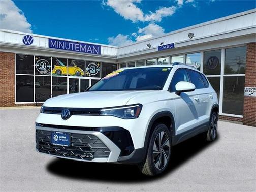 2025 Volkswagen Taos 1.5T SE