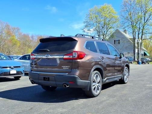 Cinnamon Brown Pearl 2019 Subaru Ascent Limited 8-Passenger