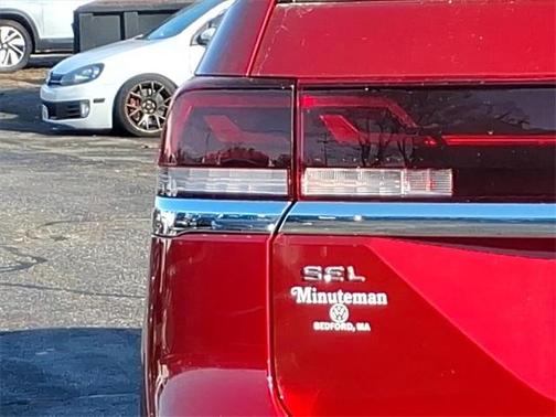 2025 Volkswagen Atlas 2.0T SEL Premium R-Line