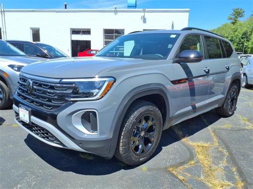 2025 Volkswagen Atlas 2.0T Peak Edition