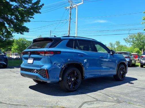 Monterey Blue Pearl 2026 Volkswagen Tiguan 2.0T SE R-Line Black