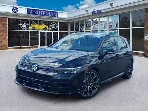Mythos Black Metallic 2026 Volkswagen Golf R 2.0T