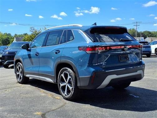 2025 Volkswagen Tiguan 2.0T SE