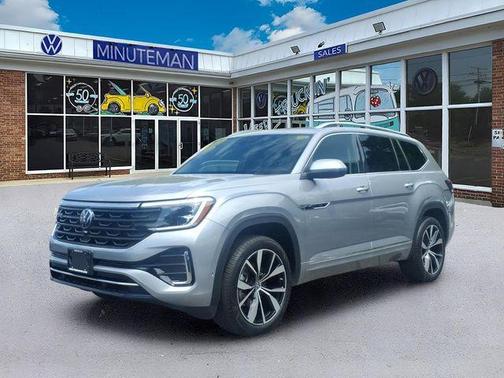 Silver Bird Metallic 2024 Volkswagen Atlas 2.0T SEL Premium R-Line