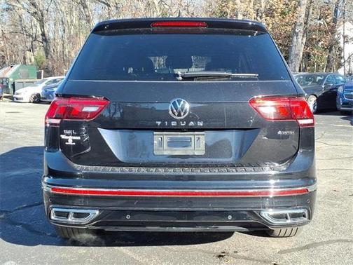 2022 Volkswagen Tiguan 2.0T SEL R-Line