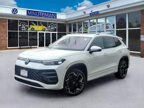 Opal White Pearl 2026 Volkswagen Tiguan 2.0T SEL R-Line Turbo