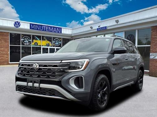 2025 Volkswagen Atlas 2.0T Peak Edition