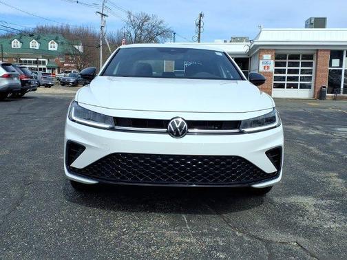 Pure White 2026 Volkswagen Jetta 1.5T Sport