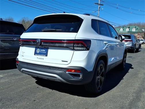 2025 Volkswagen Taos 1.5T SEL