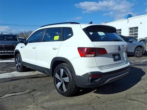 2024 Volkswagen Taos 1.5T S