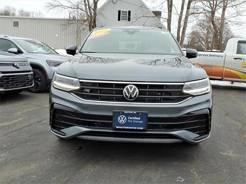 2023 Volkswagen Tiguan 2.0T SE R-Line Black
