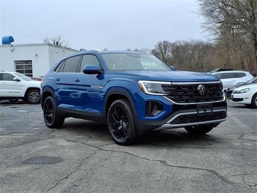 2025 Volkswagen Atlas Cross Sport 2.0T SE w/Technology