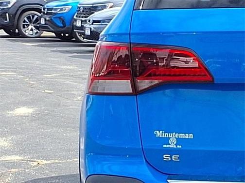 2023 Volkswagen Taos 1.5T SE